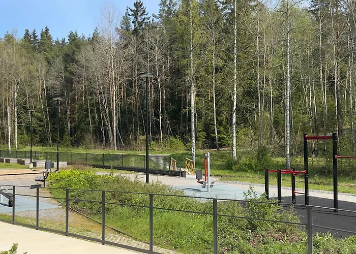 Brand New Surrounded By Forest 公寓